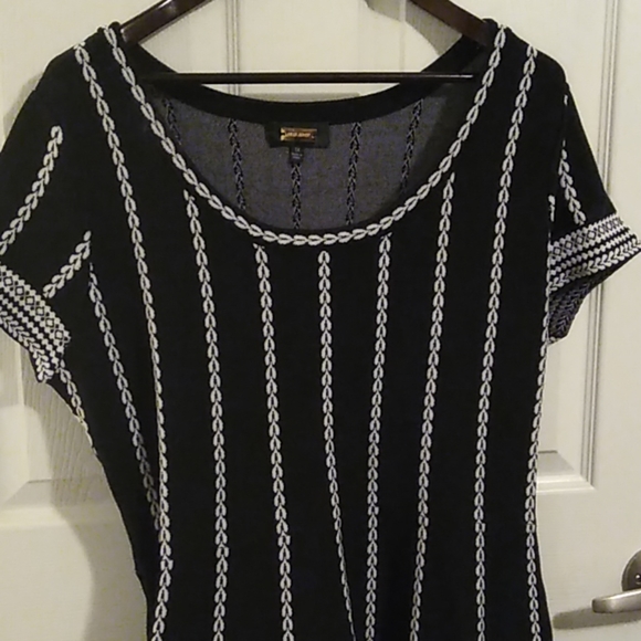 alexa admor Dresses & Skirts - ⛄🎄Beautiful👗Never Worn❣️